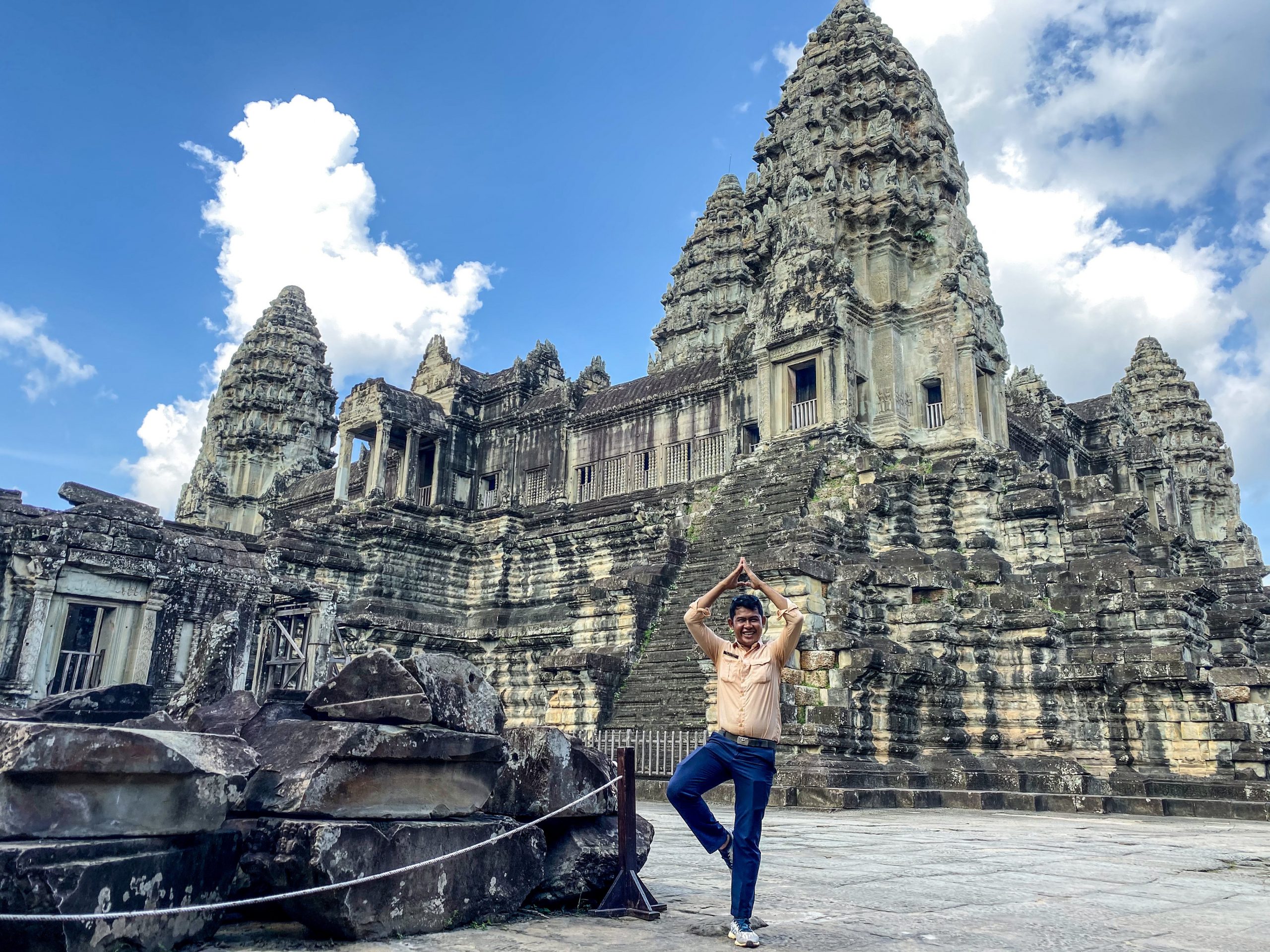 Asean Angkor Guide-Angkor Wat Tour | Cambodia Cab - Cambodia Taxi ...