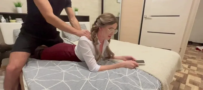 Massage for my step sister ended with a good hard fuck. Beautiful ...