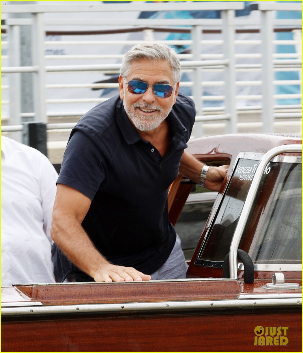 George Clooney & Wife Amal Hold Hands in Venice: Photo 4963465 ...