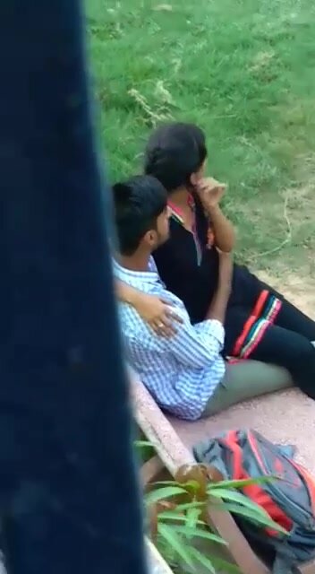 Desi Straight: Indian couple fuck in park - ThisVid.com