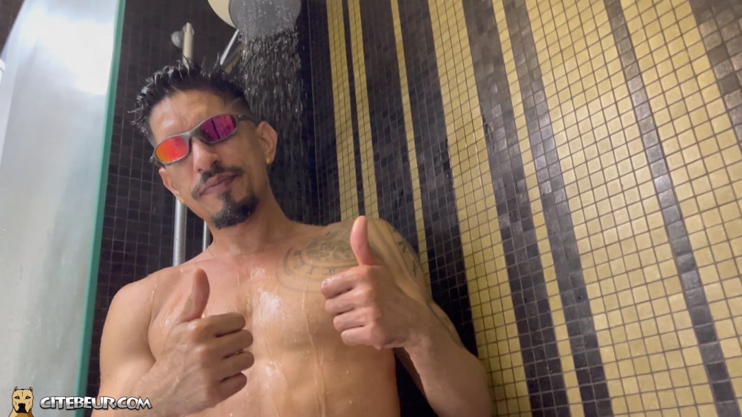 Jonas, the sexy latino man takes shower gay porn video Frenchporn