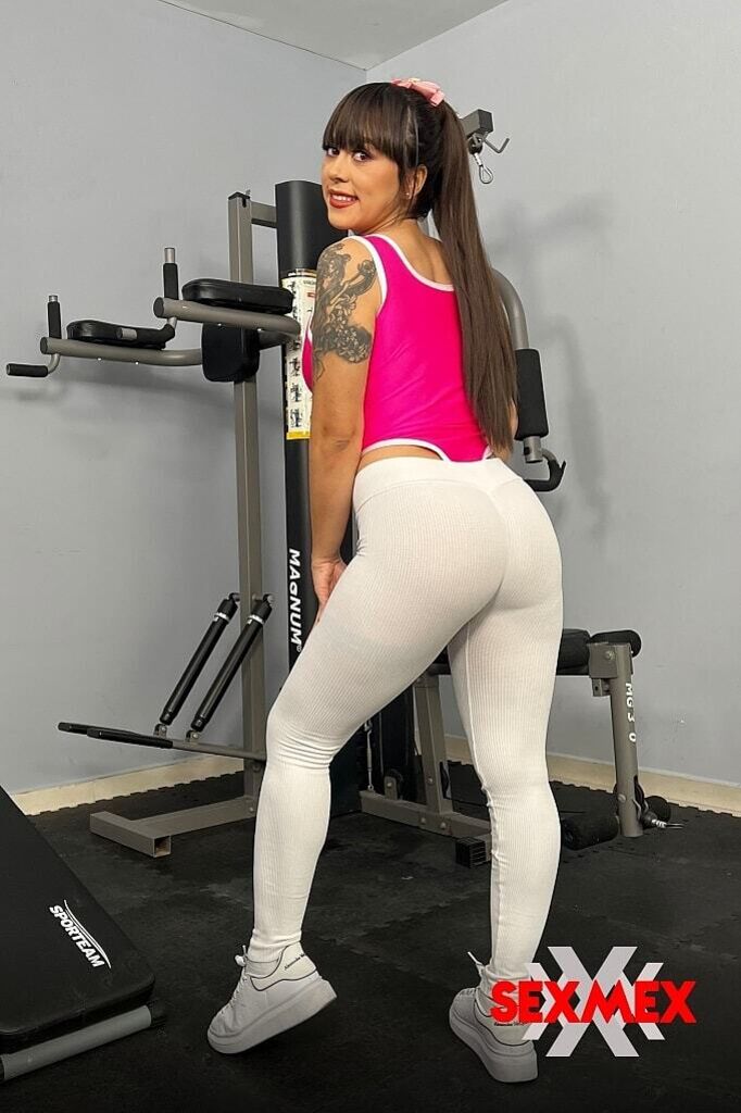 IN THE GYM WITH TWO GUYS . PATRICIA ACEVEDO photo set - OK.PORN