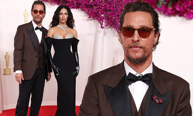 Matthew McConaughey hits the red carpet with a dapper look ...