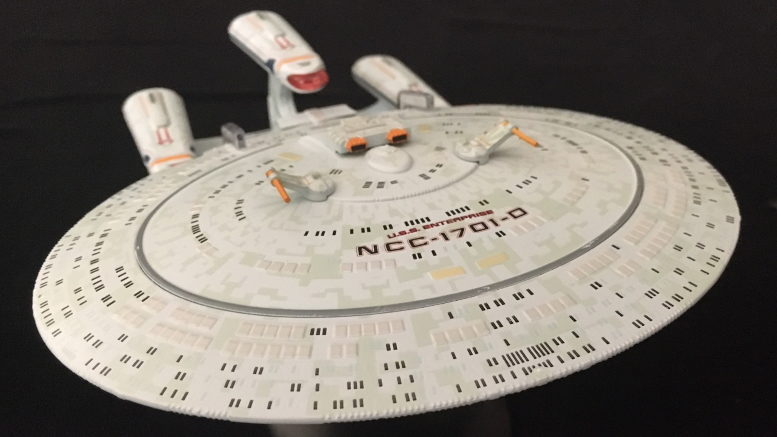 Review: Eaglemoss 'Star Trek: The Next Generation' Future USS ...