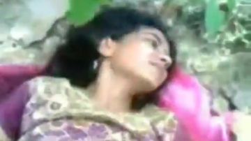 Bangladeshi cutie banged in a farm - Porn300.com