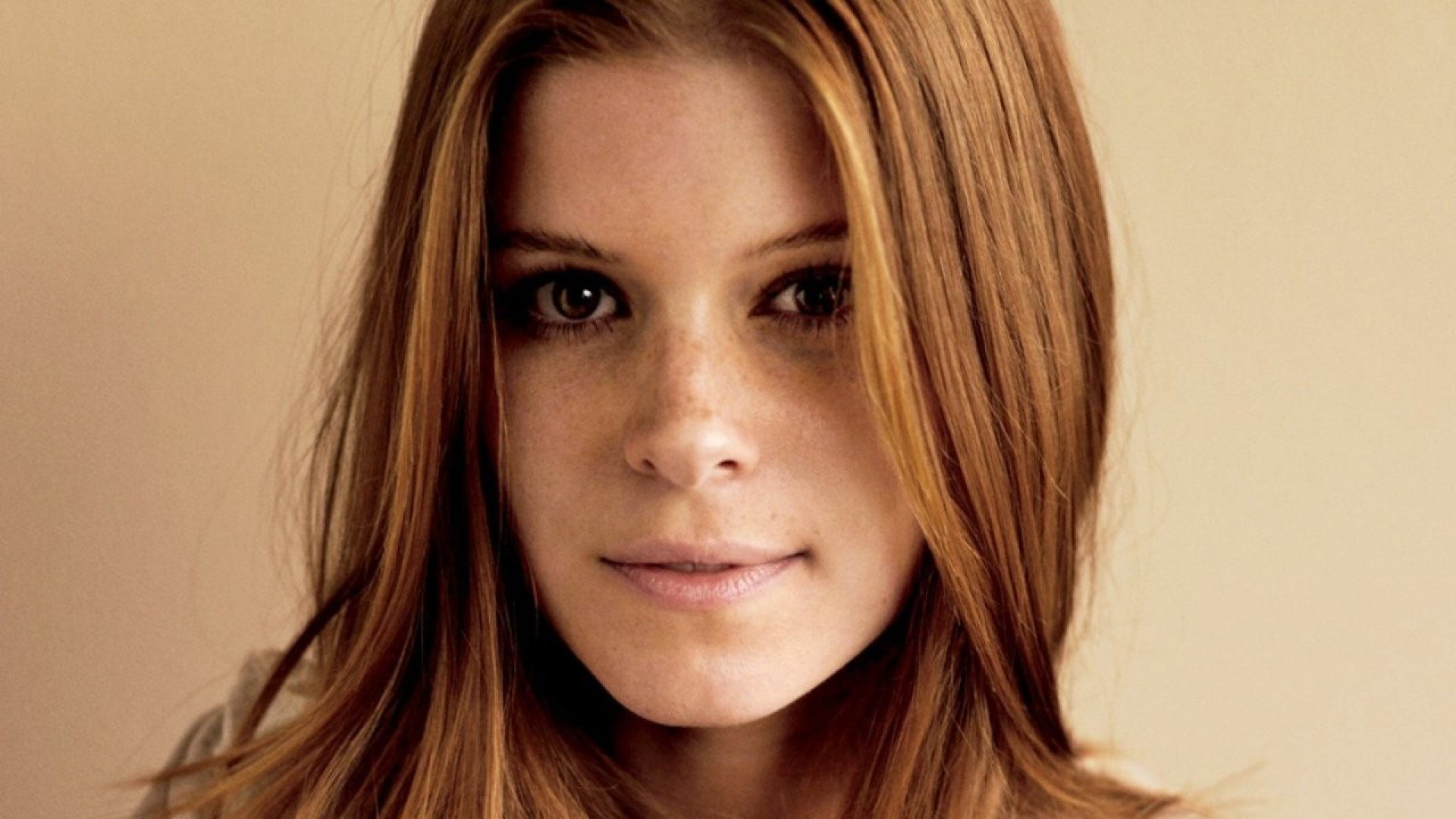 Kate Mara Nude Photos & Videos