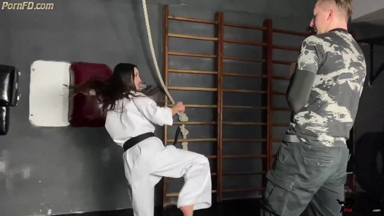 Karate Sonya