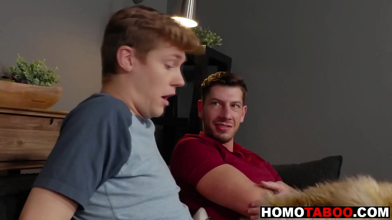 First time gay sex for inexperienced step-brother - XNXX.COM