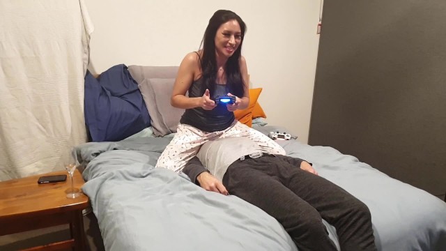 Step-sister Facesit Smother (with Fart) - xxx Mobile Porno Videos ...