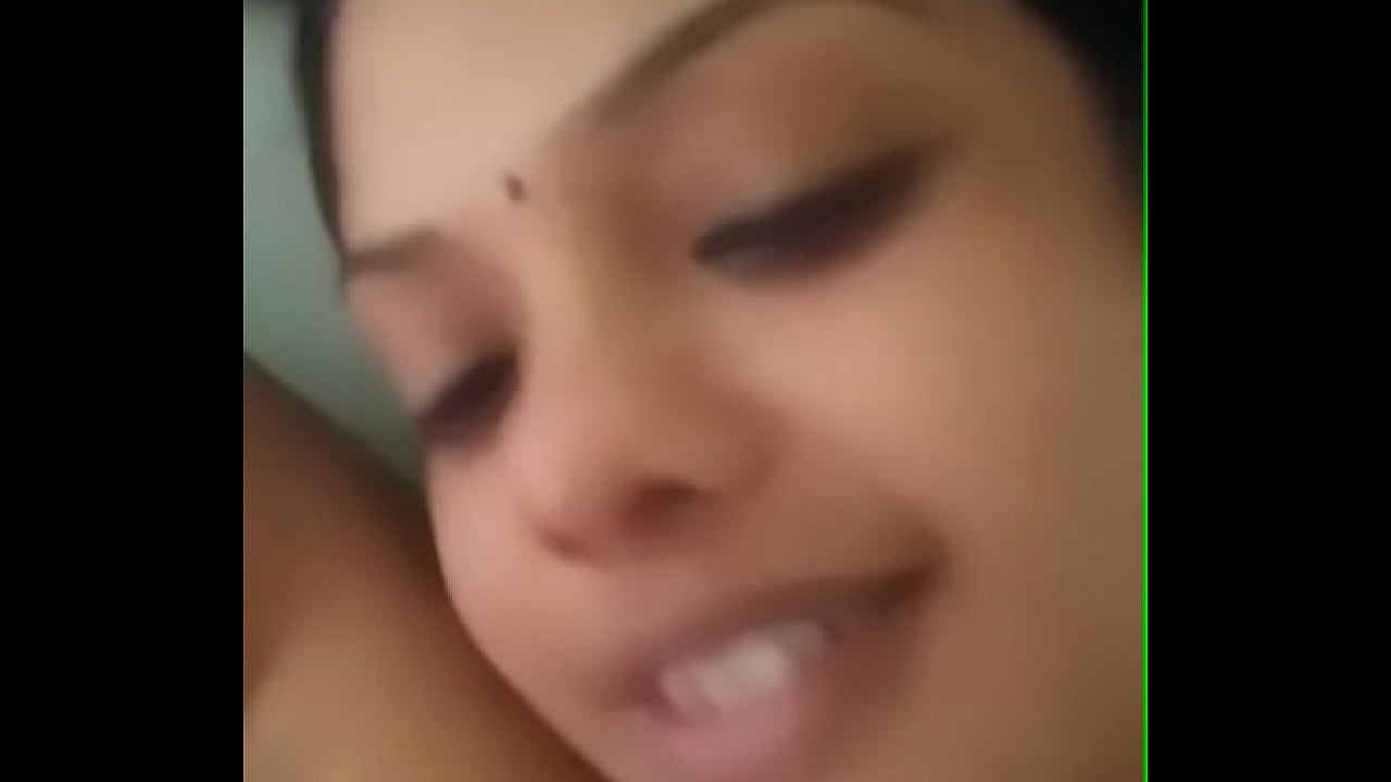 Famous kerala girl - XVIDEOS.COM