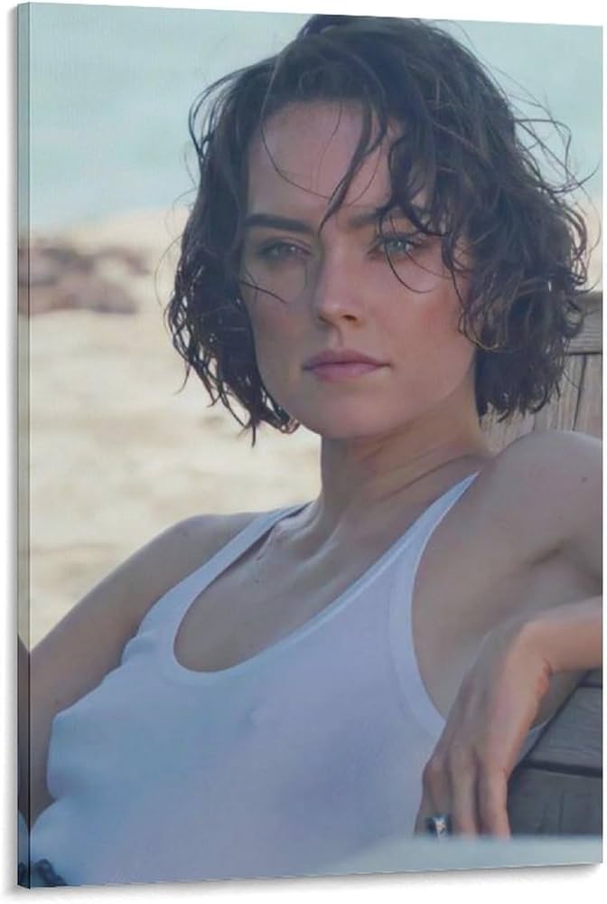 Amazon.com: Daisy Ridley Sexy Female Star Poster (17) Posters Wall ...