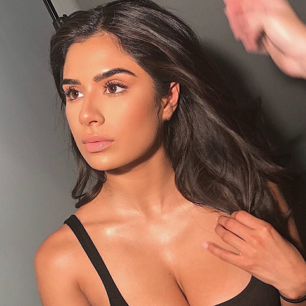 Diane Guerrero Porn Pic - EPORNER