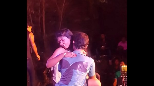 Desi hot stage dance - XVIDEOS.COM