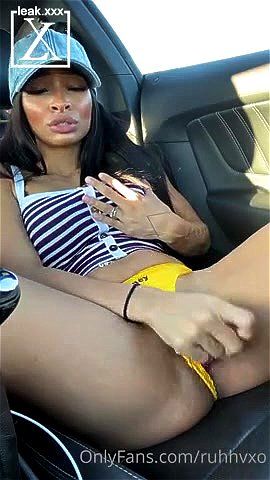 Watch Snake Head Goes For A Ride - Baddie, Gorgeous, Cam Porn ...