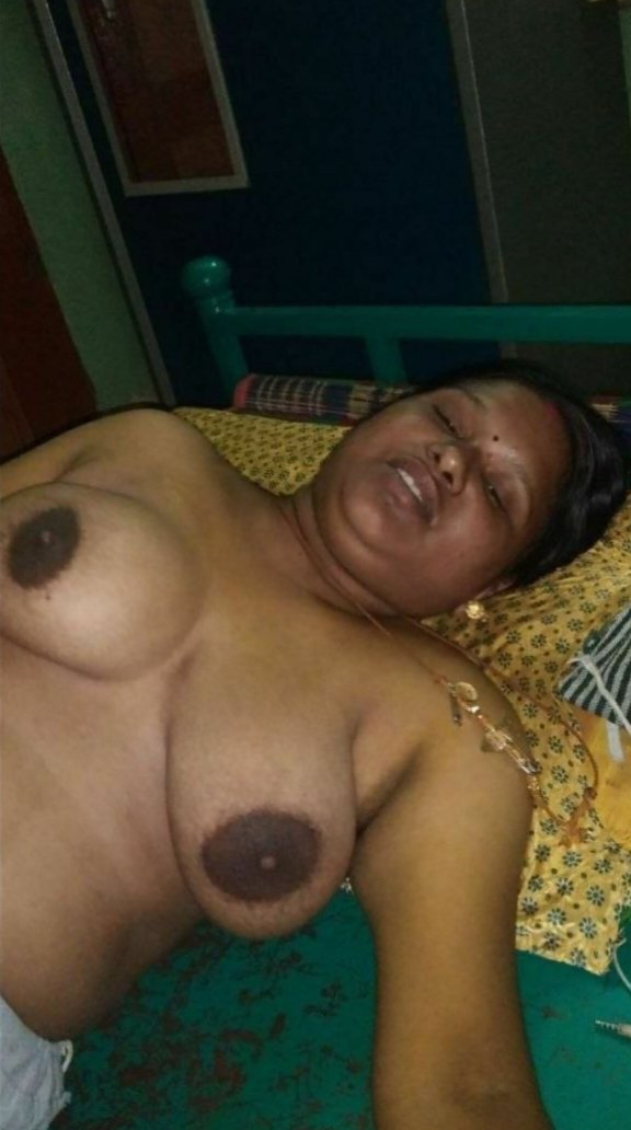 Tamil Chubby wife Homemade Nude (7 pictures) - Shooshtime