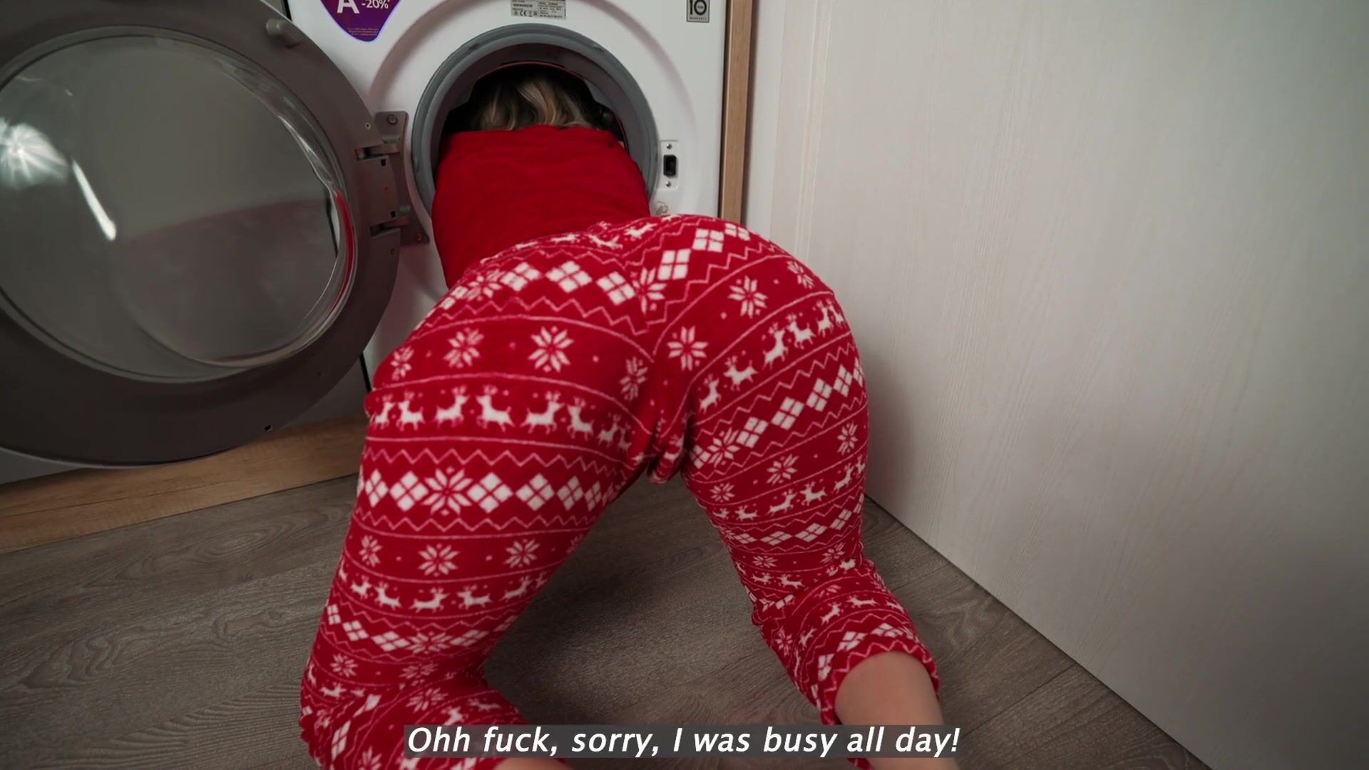 Mom got stuck in washing machine while gifting son's XXX present ...