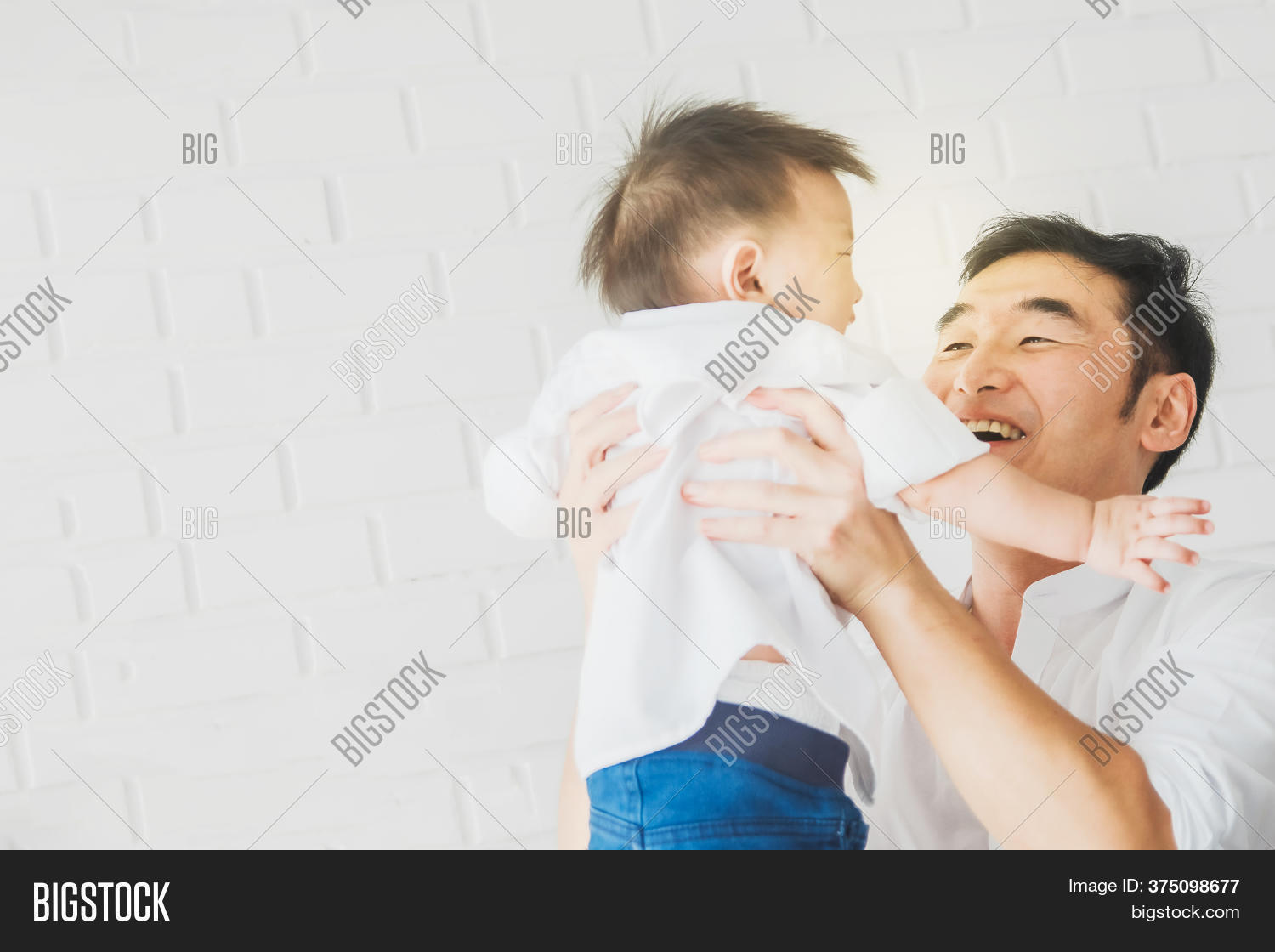 Asian Japanese Family Image & Photo (Free Trial) | Bigstock