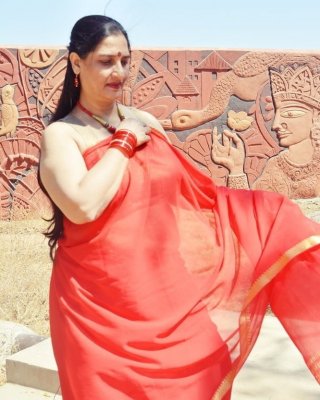 Indian Mature North Desi Mom Porn Pictures, XXX Photos, Sex Images ...