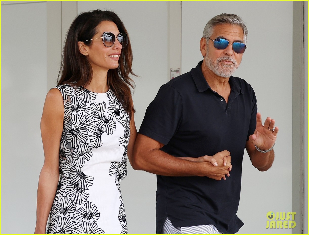 George Clooney & Wife Amal Hold Hands in Venice: Photo 4963467 ...