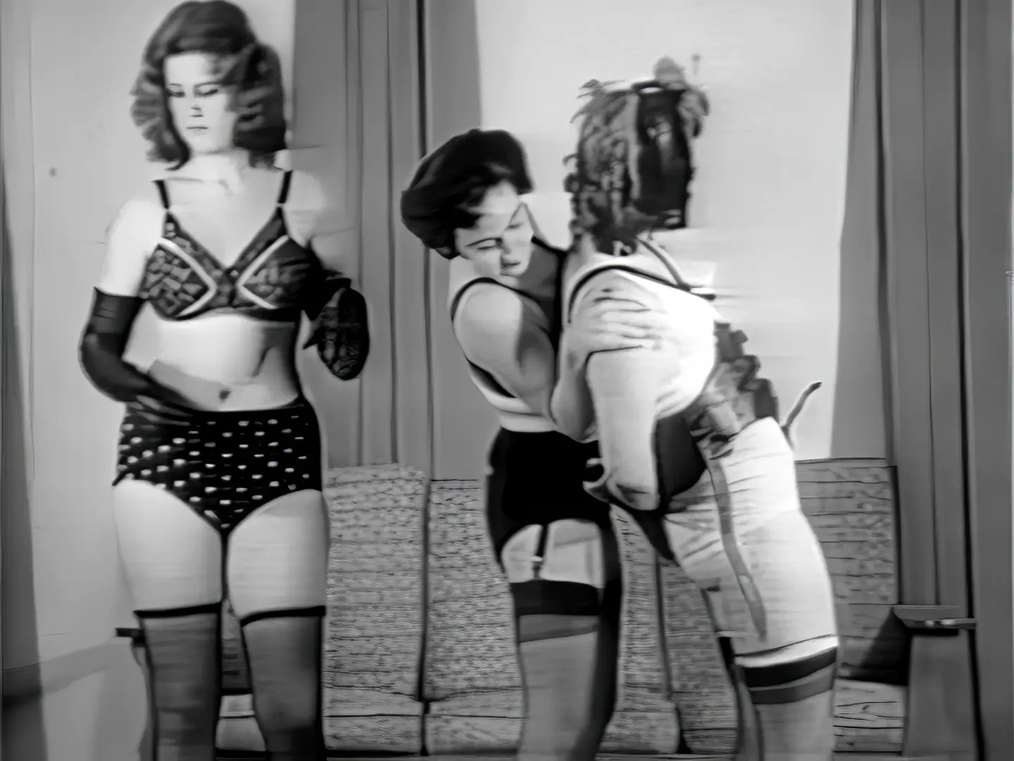 Free Vintage Bullet Bra Porn Films — Vintage Cuties