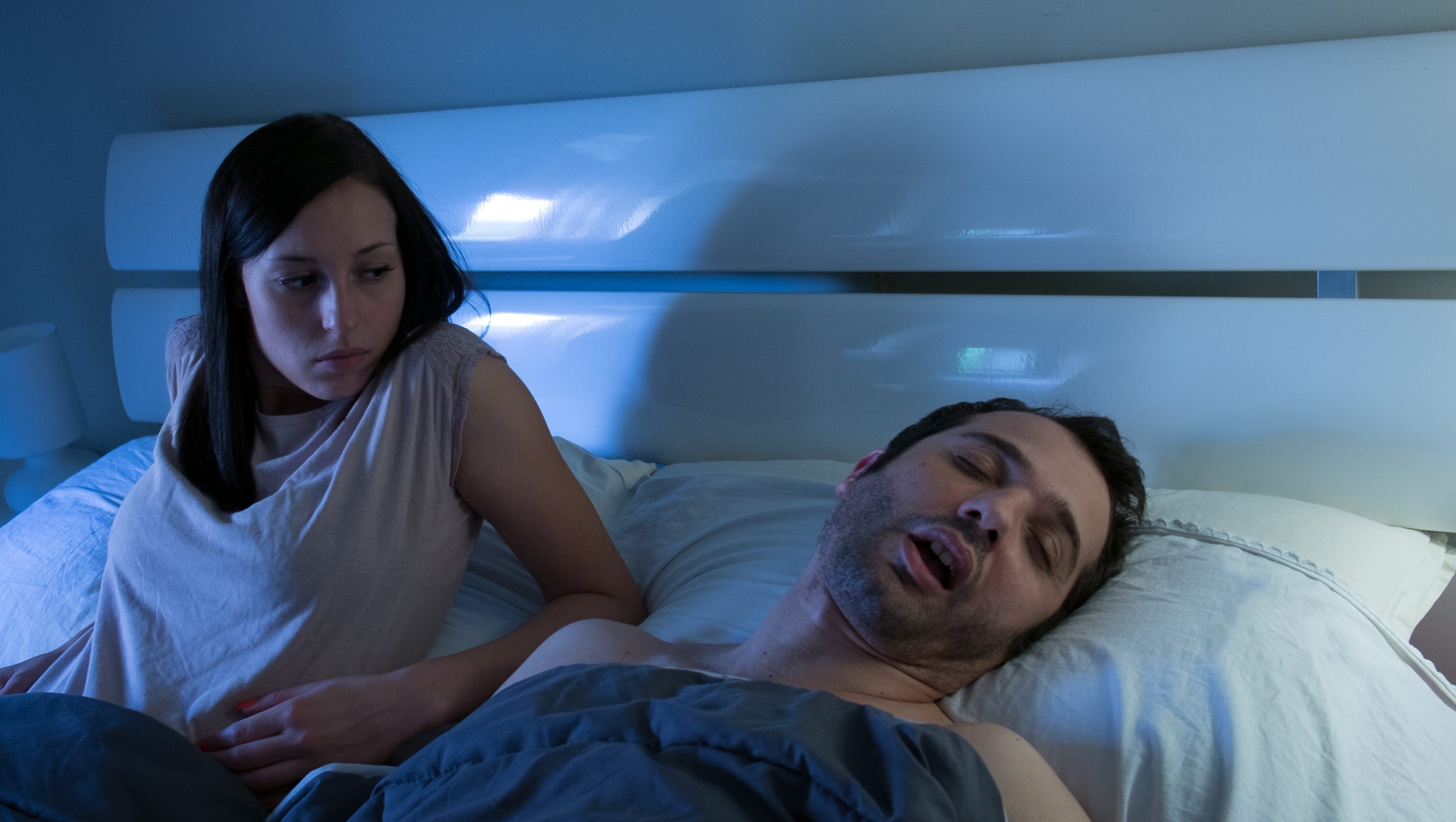 Married but sleeping in separate beds: Do husbands, wives do this?