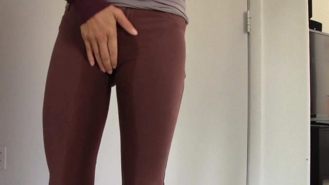 Secret-wetter-amy-re-wetting-tight-brown-pants - ThisVid.com