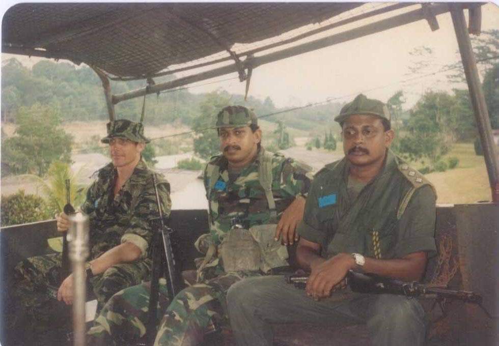 Sri Lankan army training with foreign advisors in 1980s on the ...