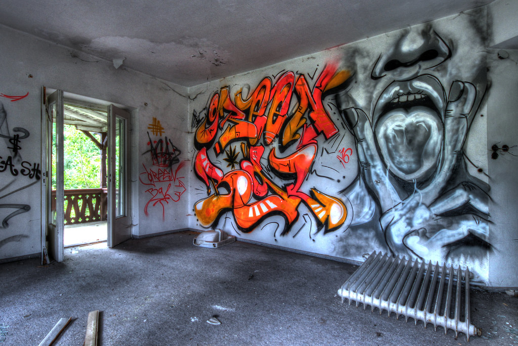 Graffiti porn | urban requiem | Flickr