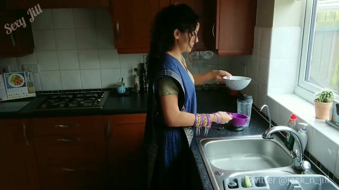 Long-haired Indian devar fucks and creampies Bhabhi in the kitchen ...