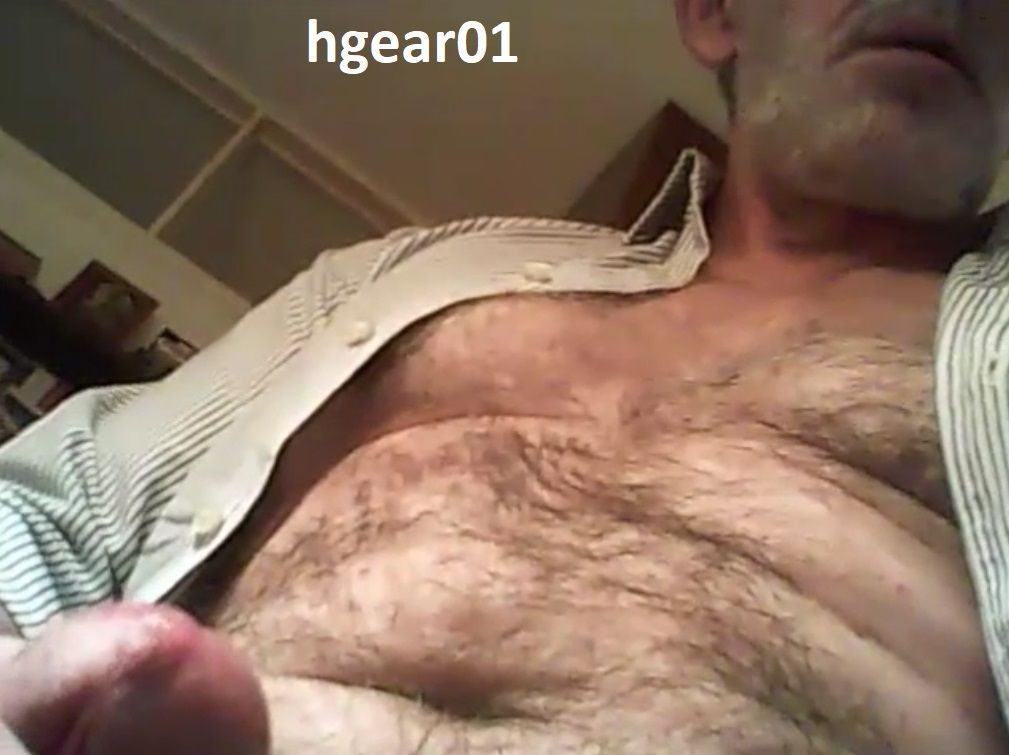 25 Mature guys cumming on cam 90