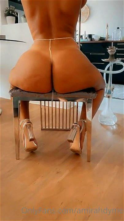 Watch All dat booty just sitting!!! - Big Ass, Big Hips, Big Booty ...