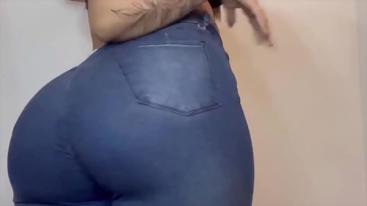 Lula Farting In Jeans! Huge Booty! - Darknessporn.com