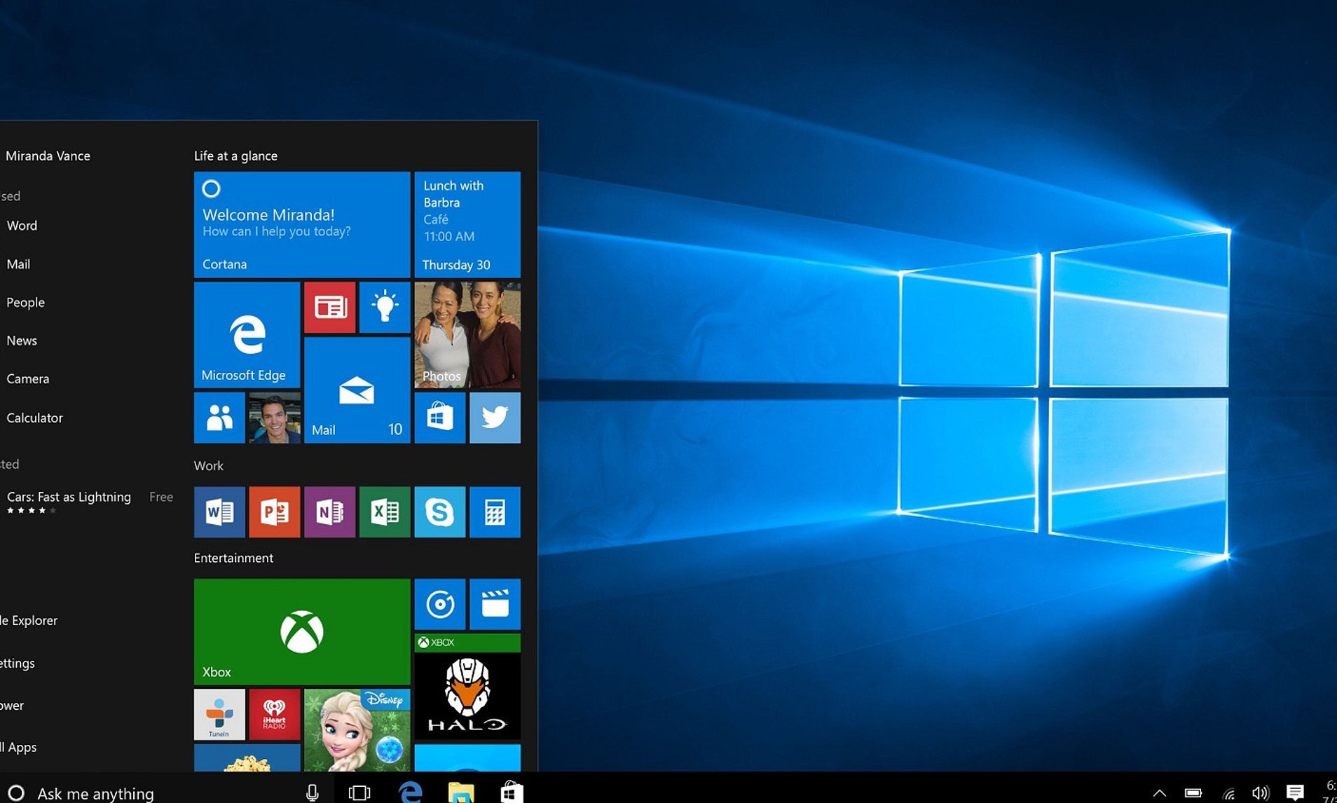 Man updates to Windows 10 to find porn collection as screensaver ...