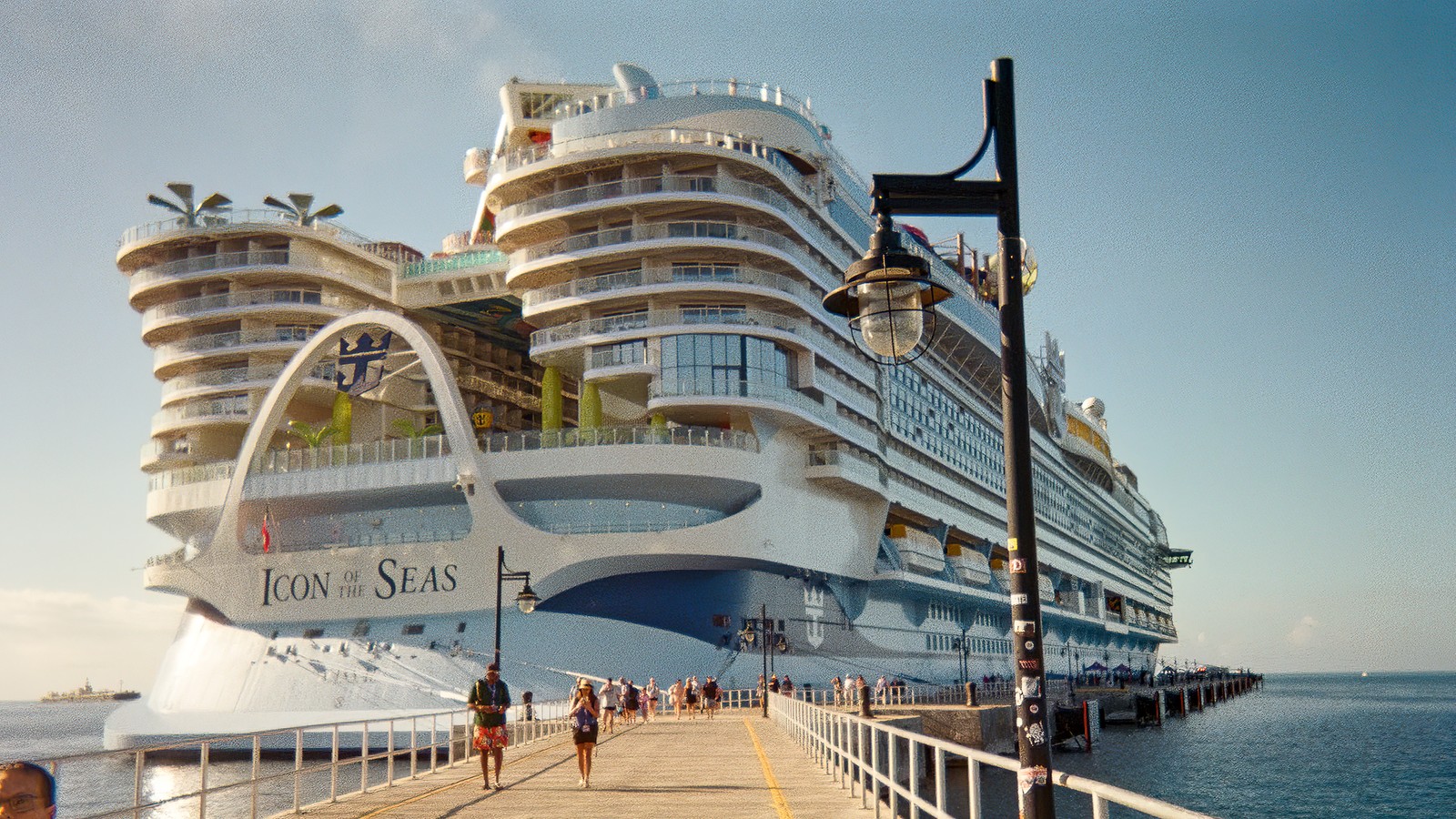 Gary Shteyngart: Crying Myself to Sleep on the Icon of the Seas ...