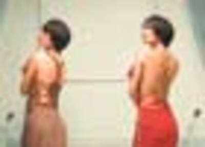 Fashion porn: Dressing to titillate? - Times of India