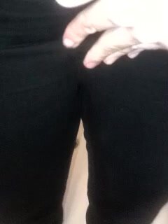 Black Jeans Wetting 2 - ThisVid.com