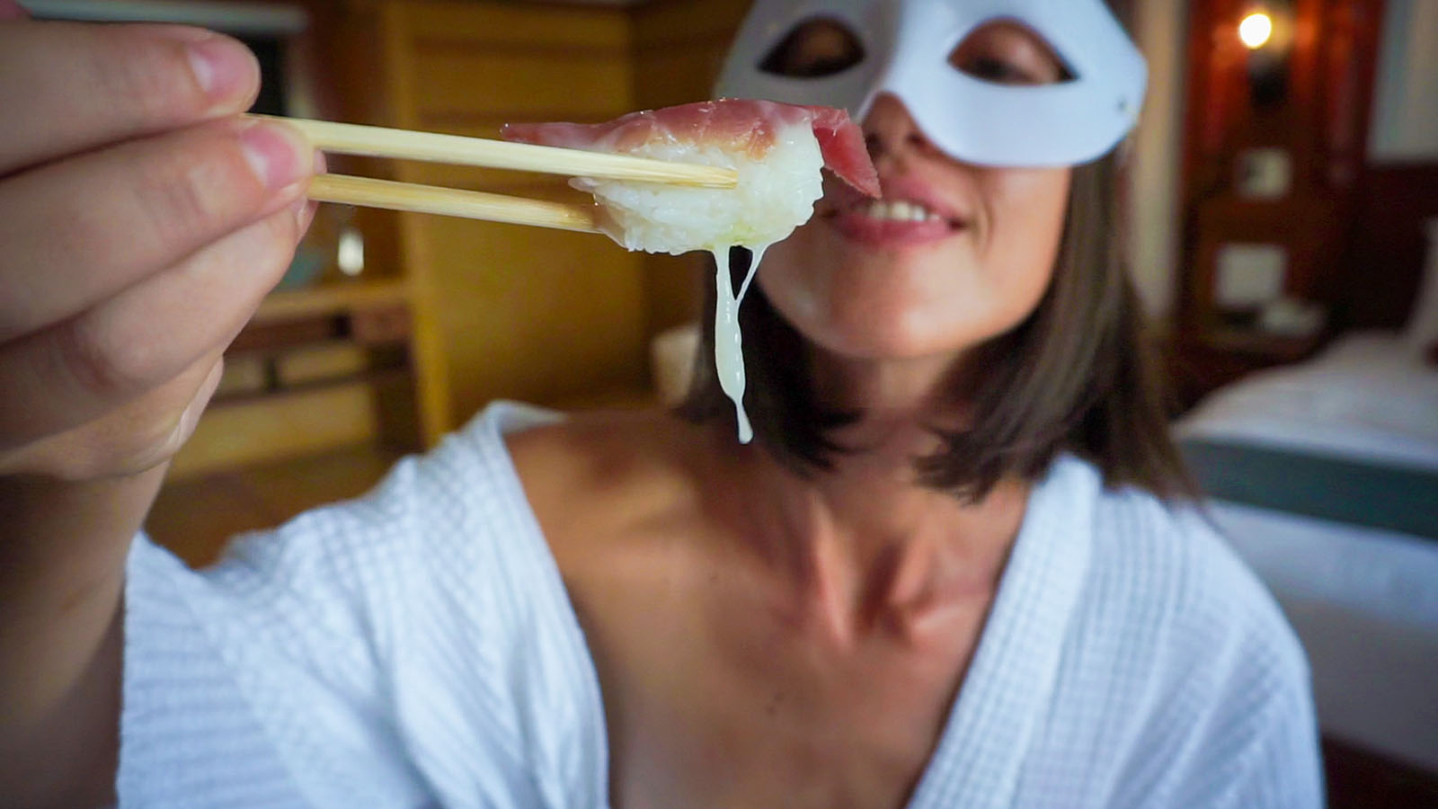 Sushi Delivery - PissPlay