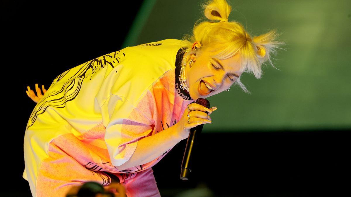 After Billie Eilish talks about porn, experts urge parents and ...