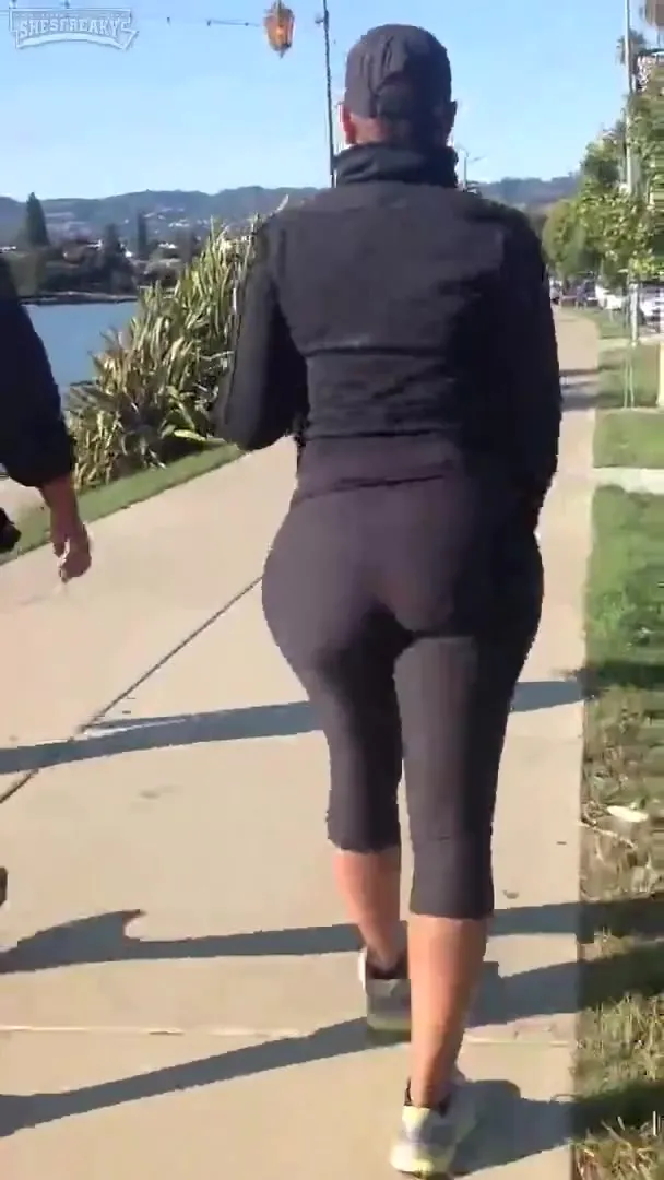 Free Candid street booty 1 Porn Video - Ebony 8