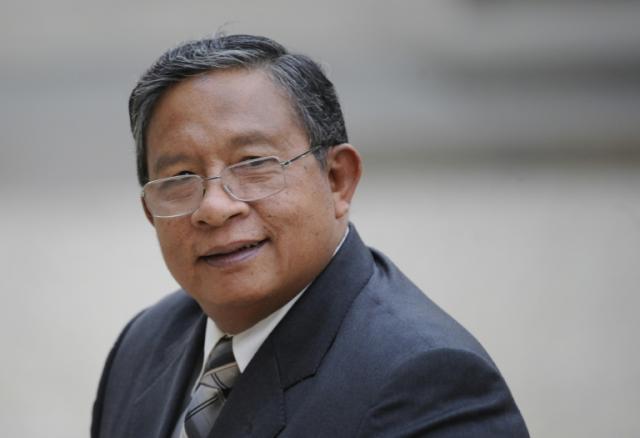 Indonesia dumps plans for high-speed rail line: ambassador