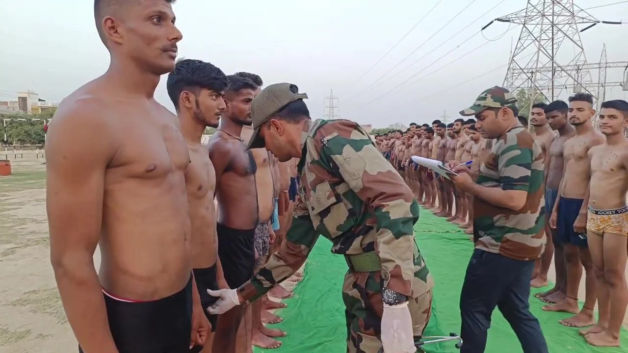 Indian Army medical test - ThisVid.com en anglais