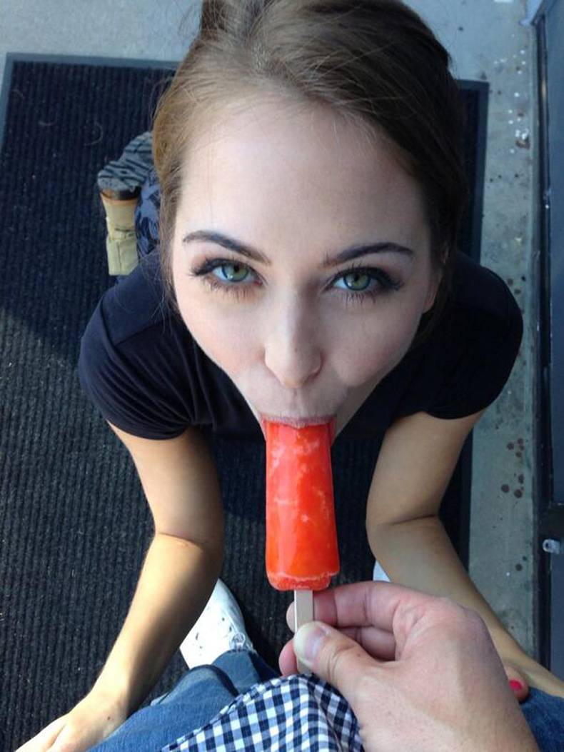 Popsicle blowjob Porn Pic - EPORNER