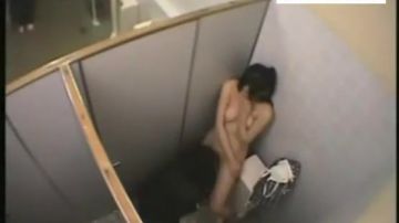 Pretty Singaporean chick getting fucked in a public bathroom ...