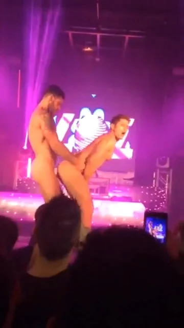 Gay club live Sex Show - ThisVid.com