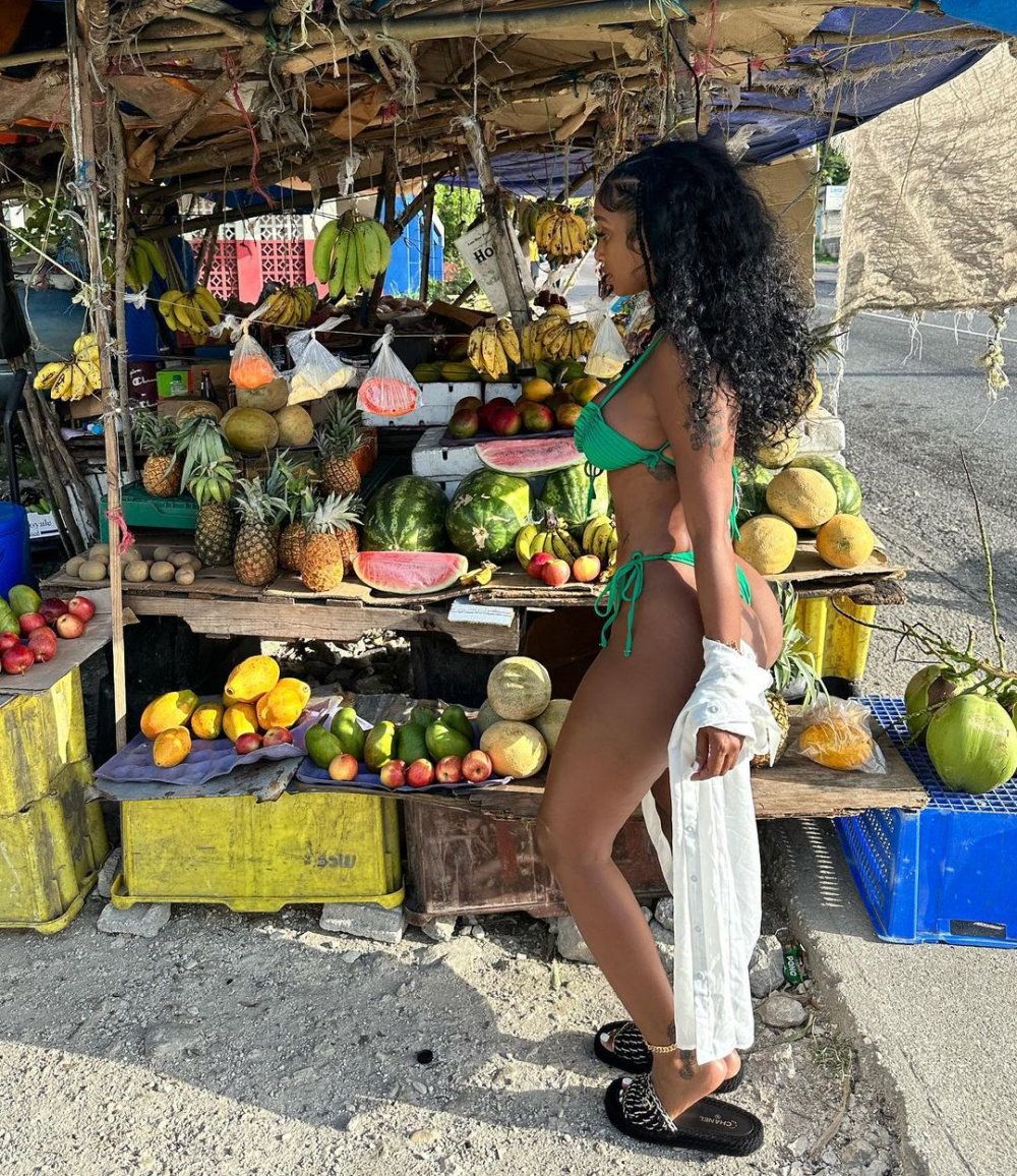 Bernice Burgos In Sexy Green Bikini