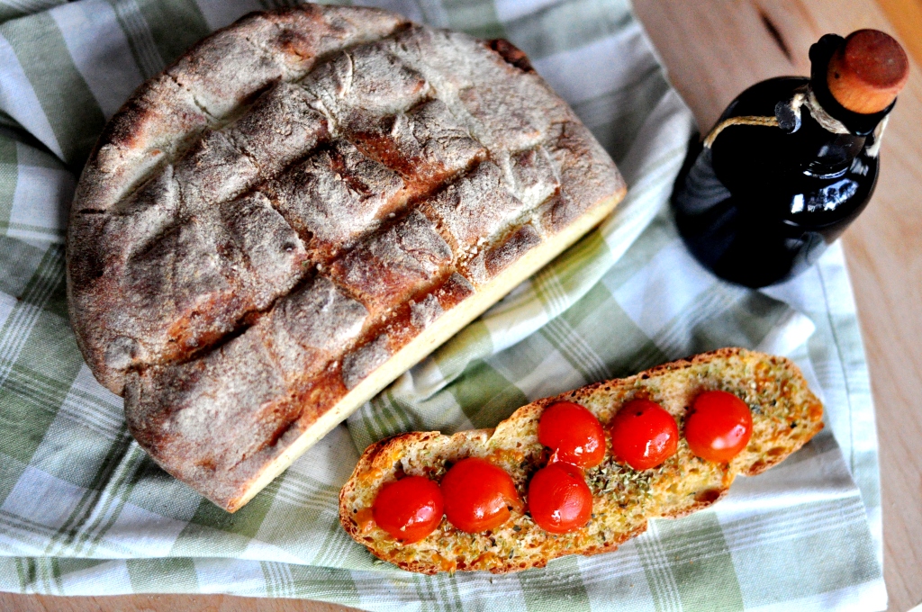 Corn Bread, Pane Cunzato, And Sicily Nostalgia - Bread and Companatico