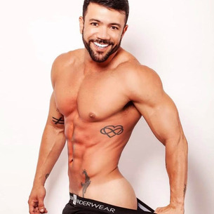 Lucas Cardoso - Gay Channel page - XVIDEOS.COM