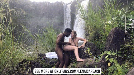 Lena Jungle Sex Porn Gif | Pornhub.com