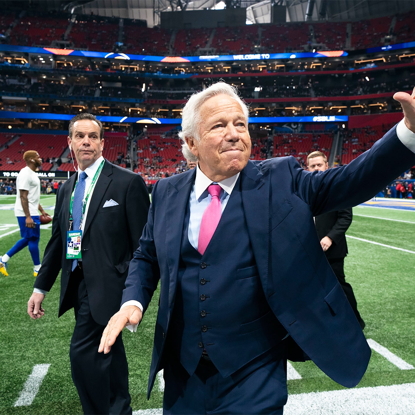 Robert Kraft, a Massage Parlor, and an Unbelievable Story | Vanity ...