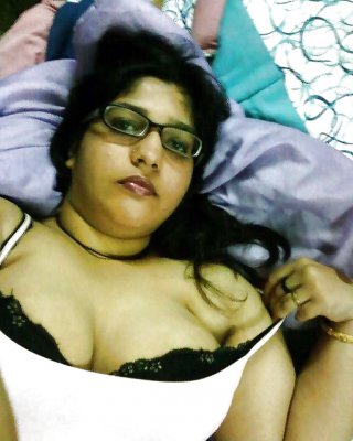 Indian Chubby College Girl Hindi Hindu Desi Paki Bangladeshi Porn ...